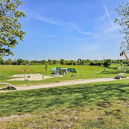 Mobil 8 Personnes Confort & Tranquillite Campsite
