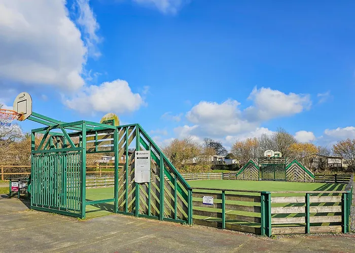 Mobil 8 Personnes Confort & Tranquillite Camping