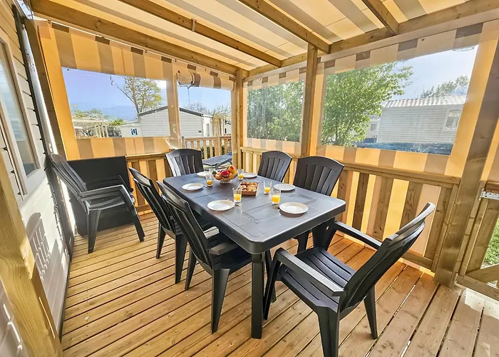 Mobil 8 Personnes Confort & Tranquillite * Litteau